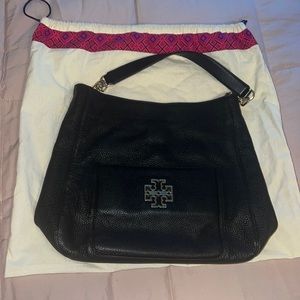 Tory Burch
Women's Black Front Pocket Hobo Tote